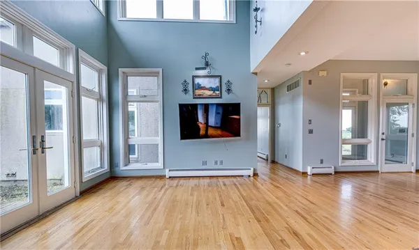 $599,000 | 32714 A Northwest Jackson Road, Richmond, KS 66080