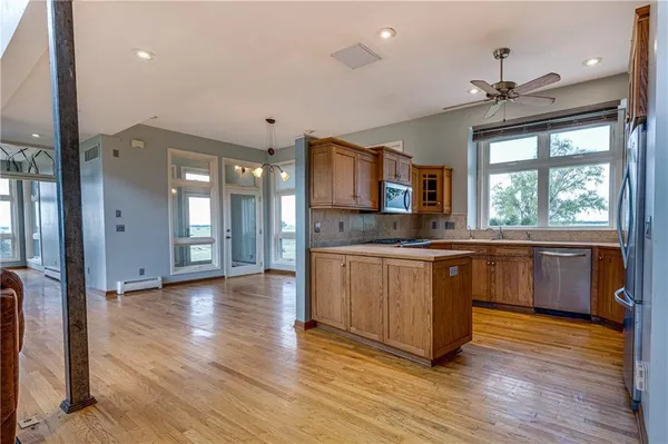 $599,000 | 32714 A Northwest Jackson Road, Richmond, KS 66080