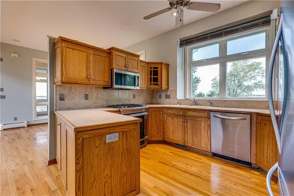 $599,000 | 32714 A Northwest Jackson Road, Richmond, KS 66080