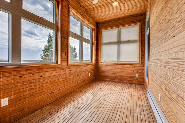 $650,000 | 32714 A Northwest Jackson Road, Richmond, KS 66080