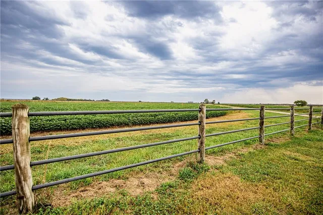 $650,000 | 32714 A Northwest Jackson Road, Richmond, KS 66080