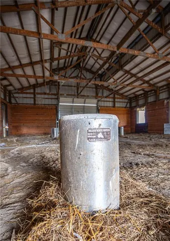 $650,000 | 32714 A Northwest Jackson Road, Richmond, KS 66080