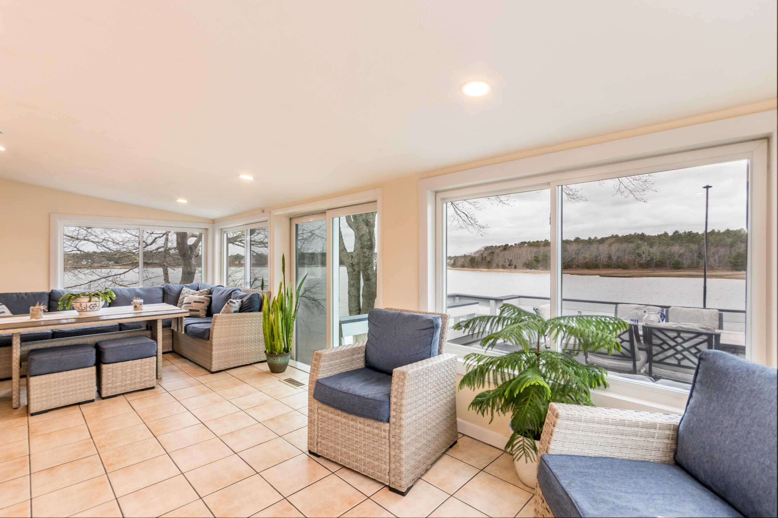 10 Sunset Avenue Onset, MA 02558 - Photo 6 of 41 Great space for entertaining