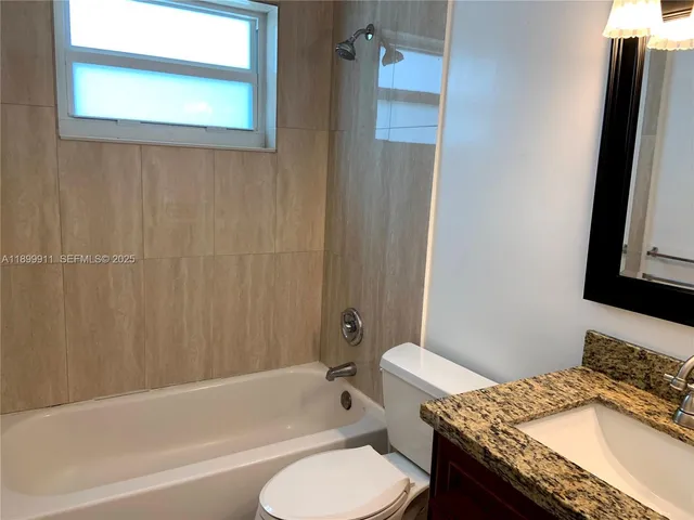 $3,800 | 6407 Southwest 5th Street, Pembroke Pines, FL 33023