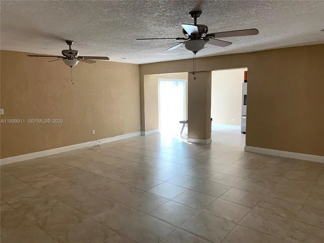 $3,600 | 6407 Southwest 5th Street, Pembroke Pines, FL 33023