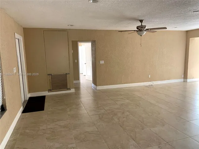 $3,600 | 6407 Southwest 5th Street, Pembroke Pines, FL 33023
