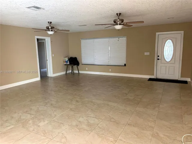 $3,600 | 6407 Southwest 5th Street, Pembroke Pines, FL 33023