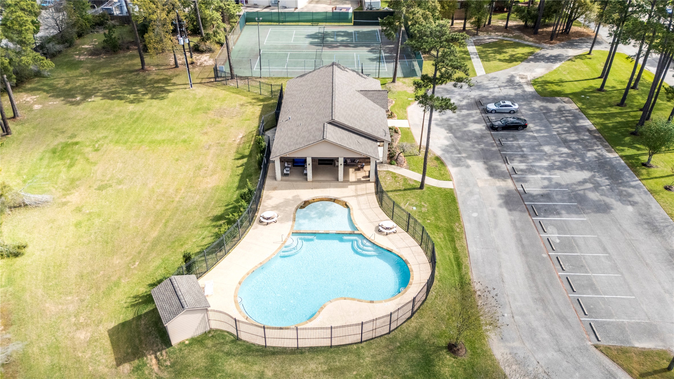 8907 West Rayford Road Tomball, TX 77375 - Photo 36 of 41 HOA