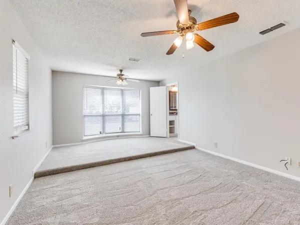 $3,000 | 7335 Reed Road, Azle, TX 76020