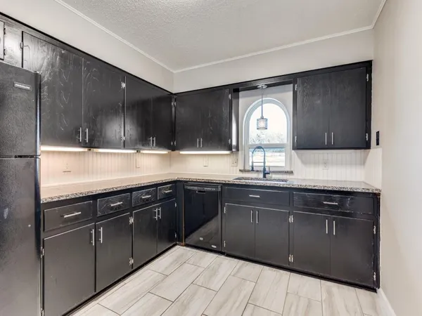 $3,000 | 7335 Reed Road, Azle, TX 76020