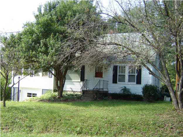 2736 West Mill Road Evansville, IN 47720 - Photo 1 of 1 Gallery Image 1