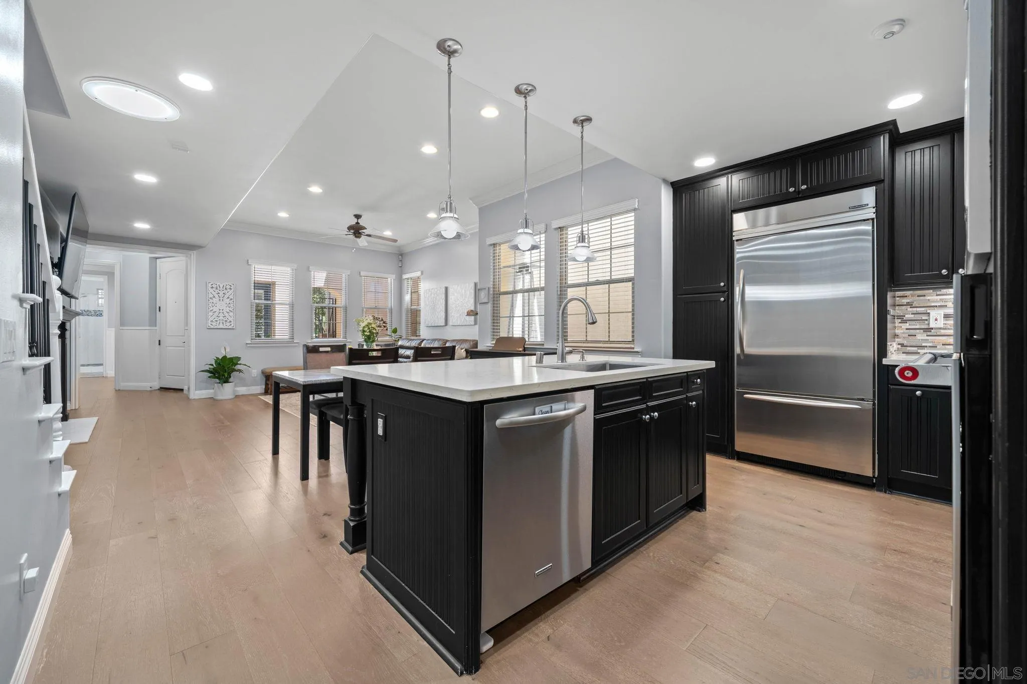 2873 Farragut Road San Diego, CA 92106 - Photo 14 of 55