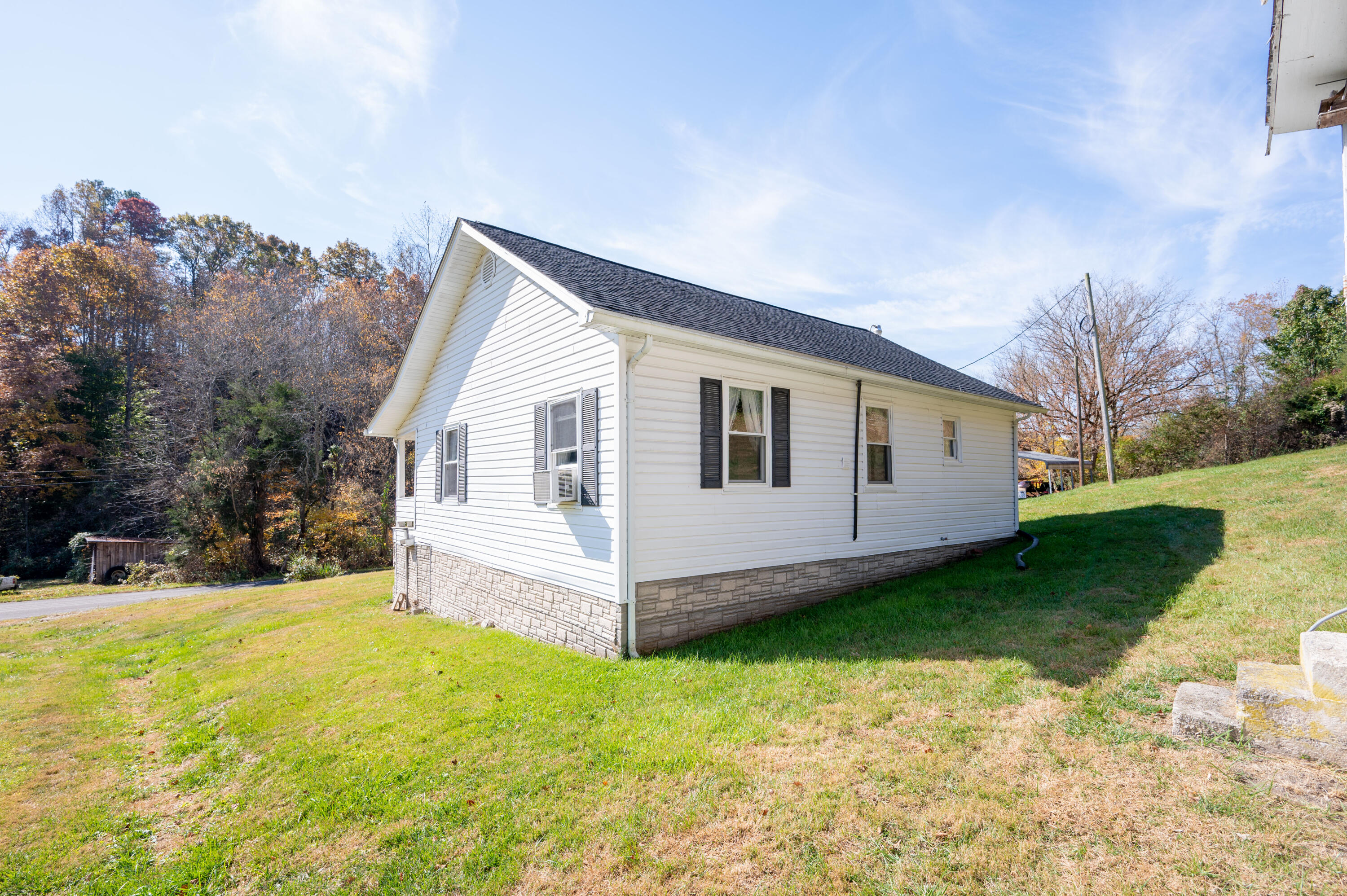 1228 Pattonsville Road Duffield, VA 24244 - Photo 34 of 42 Pattonsville Rd-27