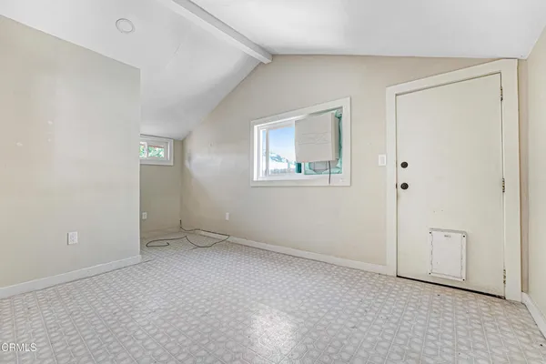 $969,000 | 203 North Fulton Street, Ojai, CA 93023