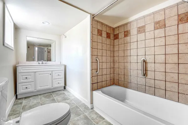 $969,000 | 203 North Fulton Street, Ojai, CA 93023