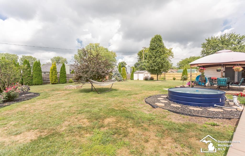 8271 Douglas Road Lambertville, MI 48144 - Photo 45 of 47 50085707-44.JPG