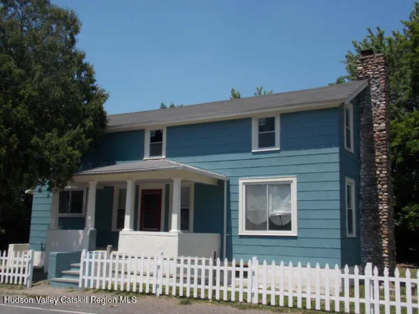 $265,000 | 321 Co Route, Hudson, NY 12534