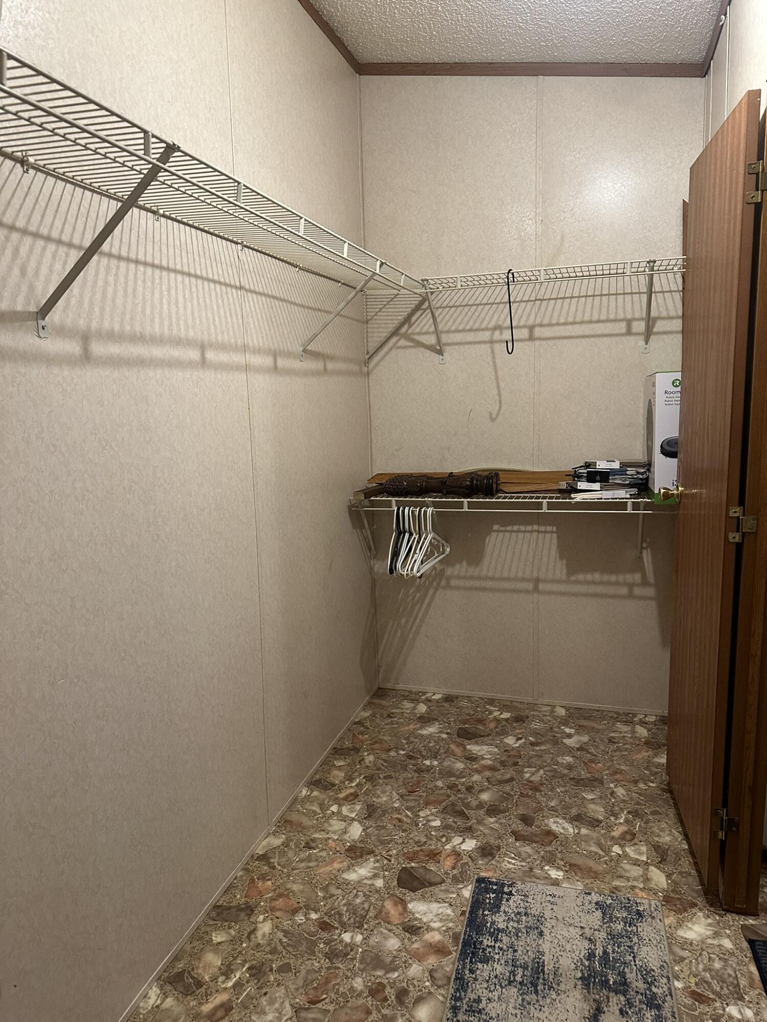 69 Buck Ridge Road, Unit LOT 15 Graysville, TN 37338 - Photo 20 of 37 Master closet