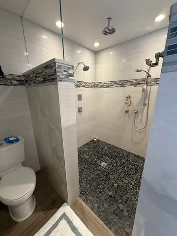 $675,444 | 501 Glenwood Trail, Elgin, IL 60120