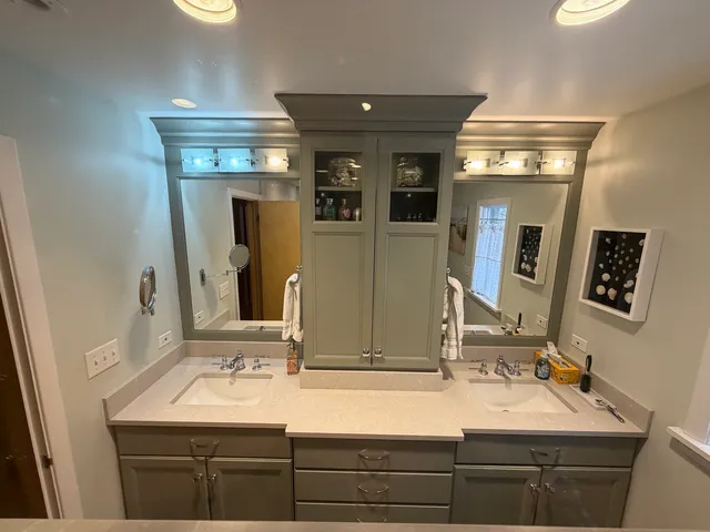 $675,444 | 501 Glenwood Trail, Elgin, IL 60120