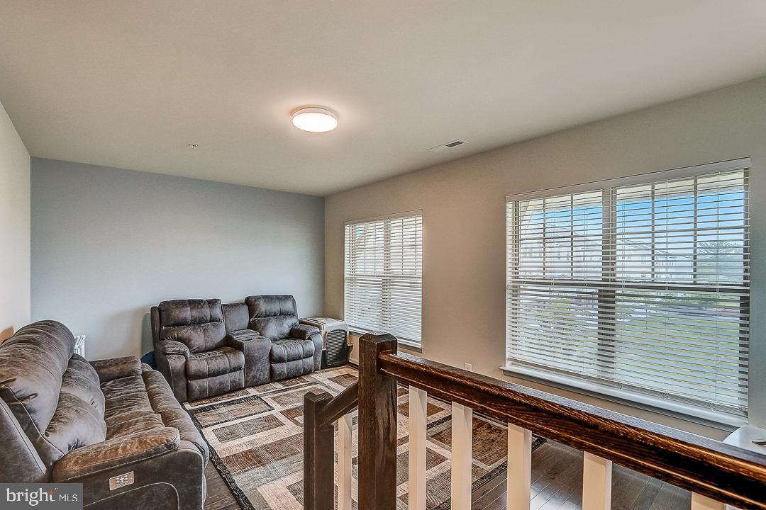 1131 Red Hawk Way Severn, MD 21144 - Photo 12 of 52 Gallery Image 12