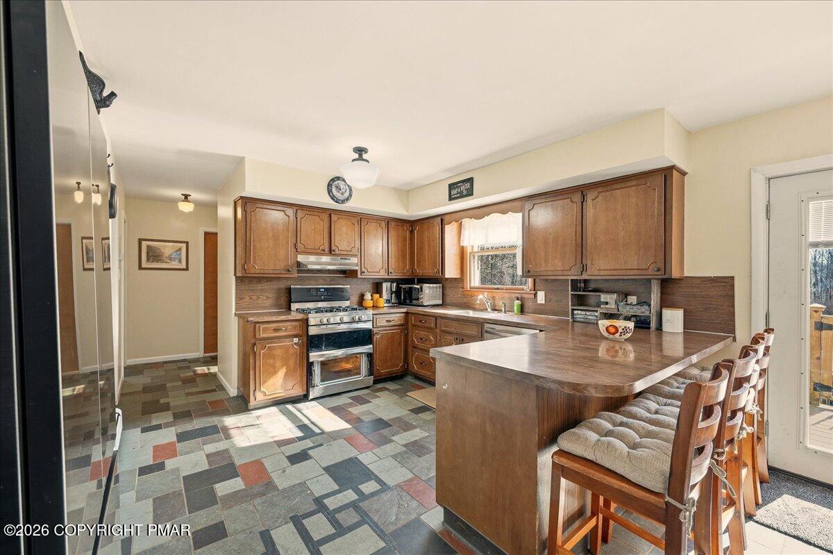601 Heiden Road Bangor, PA 18013 - Photo 14 of 40 Kitchen