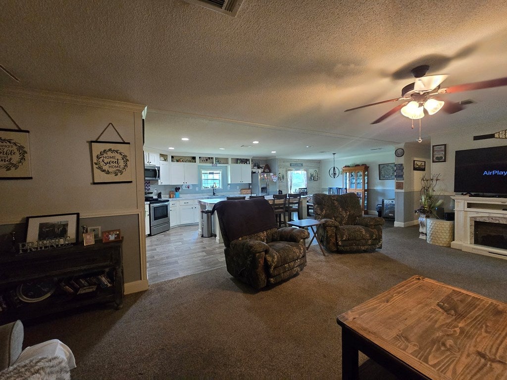 190 Cir R Lane Pearson, GA 31642 - Photo 8 of 24 Gallery Image 8