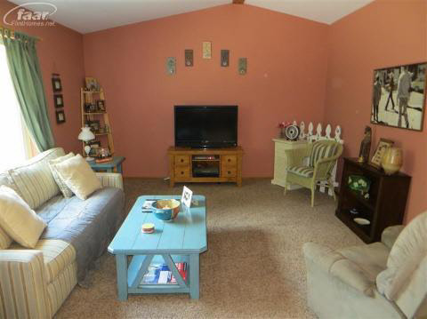 10256 West Stanley Road Flushing, MI 48433 - Photo 3 of 15 20185960-2.JPG