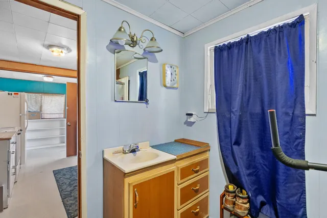 $115,000 | 110 East Weston Street, Kahlotus, WA 99335