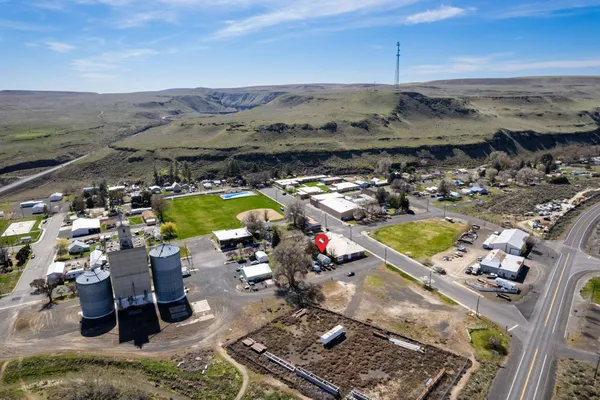 $99,000 | 110 East Weston Street, Kahlotus, WA 99335