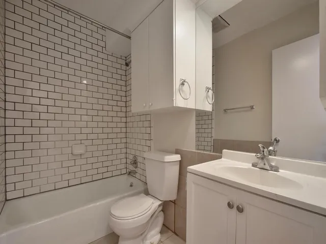 a view of an empty room with window