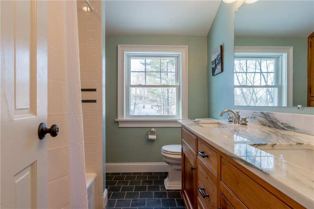 102 Edwards Street Portland, ME 04102 - Photo 25 of 35 Photo