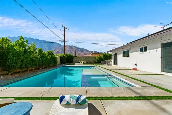 $595,000 | 359 West Bon Air Drive, Palm Springs, CA 92262
