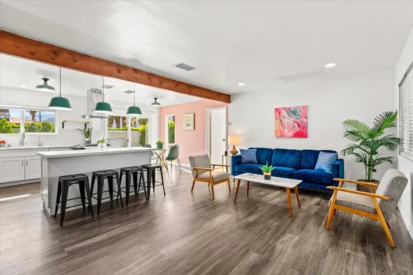 $595,000 | 359 West Bon Air Drive, Palm Springs, CA 92262
