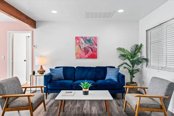 $595,000 | 359 West Bon Air Drive, Palm Springs, CA 92262