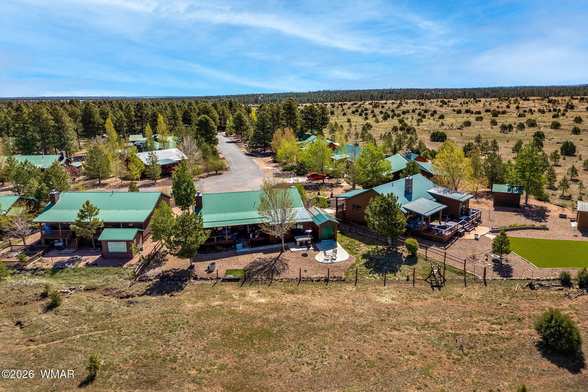 2660 Palomino Trail Overgaard, AZ 85933 - Photo 33 of 60 a view of a and a yard