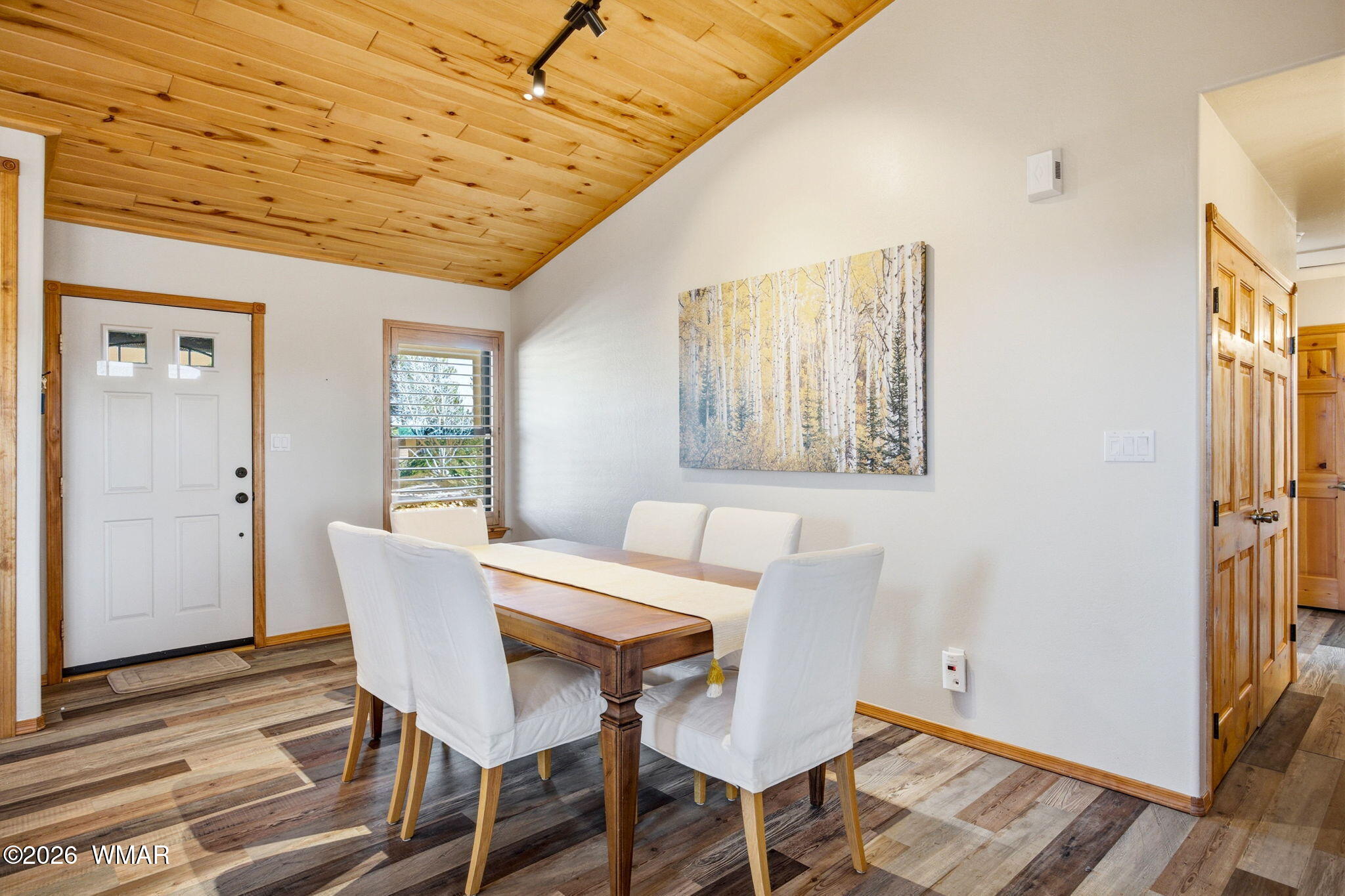 2660 Palomino Trail Overgaard, AZ 85933 - Photo 6 of 60 a view of a dining room with furniture and window