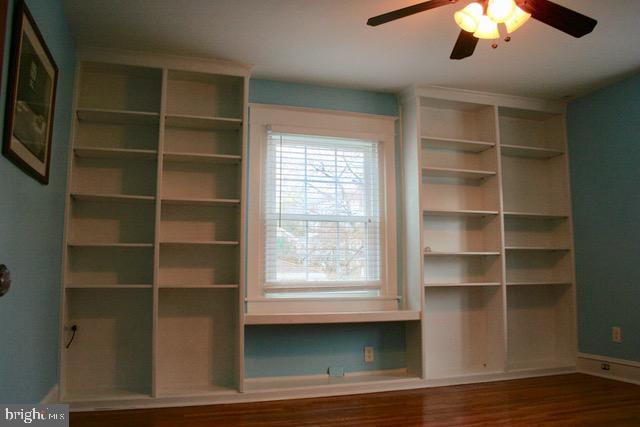 132 Cascade Road Springfield, PA 19064 - Photo 24 of 65 Bedroom built ins