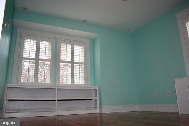 132 Cascade Road Springfield, PA 19064 - Photo 30 of 65 Bedroom built ins