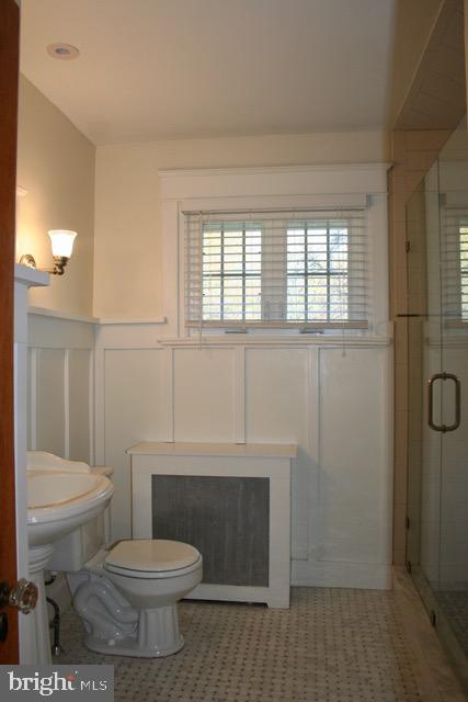 132 Cascade Road Springfield, PA 19064 - Photo 34 of 65 2nd Floor Bath