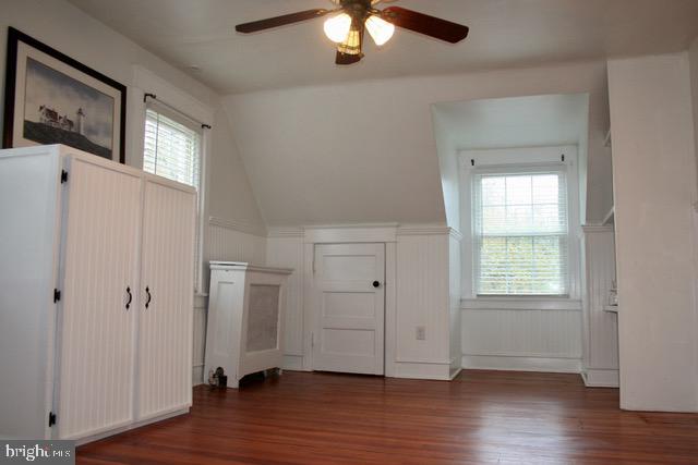 132 Cascade Road Springfield, PA 19064 - Photo 41 of 65 Bedroom 6 (Master Dressing Area)