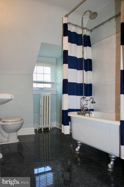 132 Cascade Road Springfield, PA 19064 - Photo 44 of 65 3rd Flr Bath w/marble floor & claw foot tub/shower