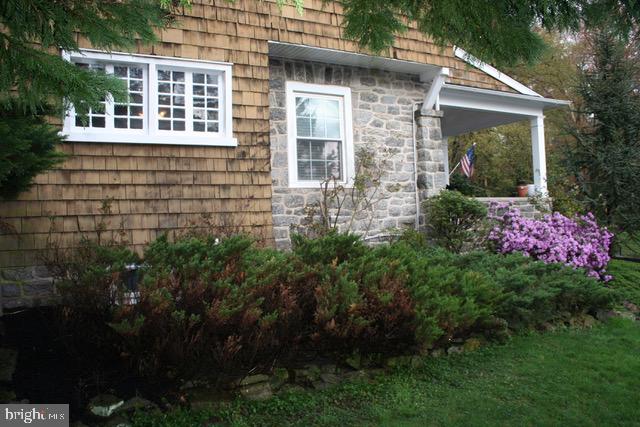 132 Cascade Road Springfield, PA 19064 - Photo 51 of 65 wonderful plantings