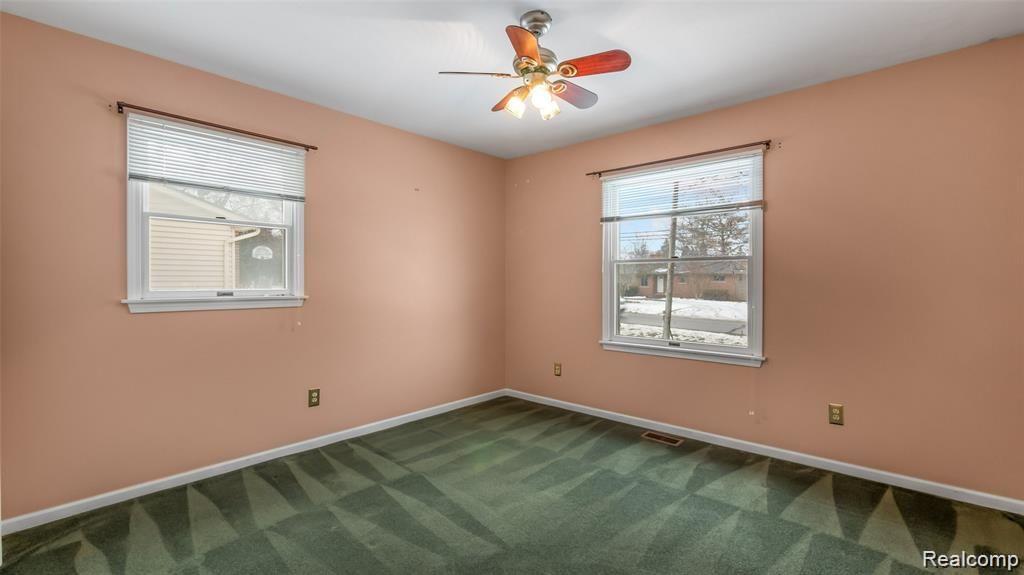 3650 Hazelton Avenue Rochester, MI 48307 - Photo 15 of 18