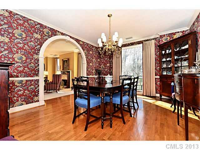 906 Cherokee Road, Unit C Charlotte, NC 28207 - Photo 9 of 16 Gallery Image 9