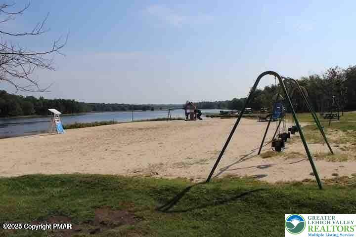 407 Pinetree Road Albrightsville, PA 18210 - Photo 12 of 18 a picture of a lake
