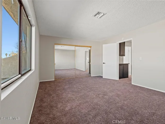 $289,999 | 425 West Avenue J5, Lancaster, CA 93534