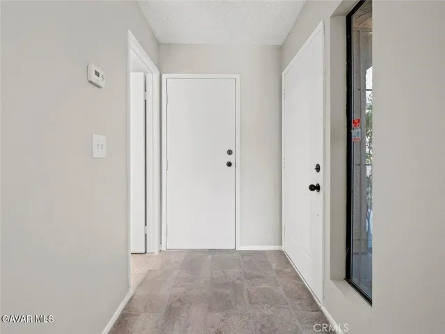 $289,999 | 425 West Avenue J5, Lancaster, CA 93534