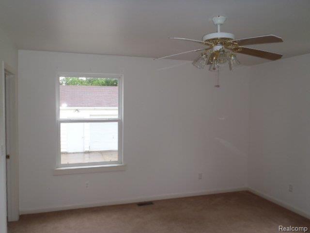 7958 River Road Marine City, MI 48039 - Photo 8 of 9 P5294094.JPG