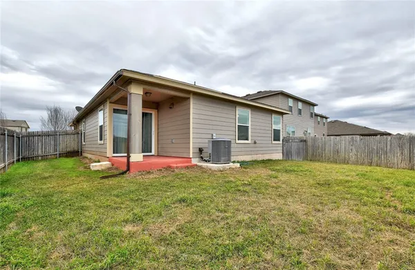 $1,925 | 261 New Bridge Drive, Kyle, TX 78640